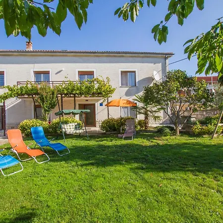 Casa vacanze Gorgeous In With Kitchen