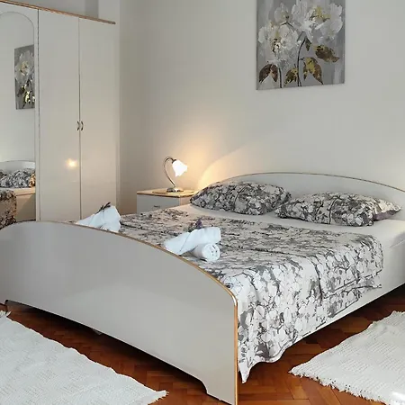 Gorgeous In With Kitchen Casa vacanze