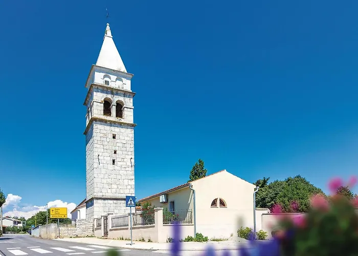 Holiday Home Krnica Vakantiehuis Krnica