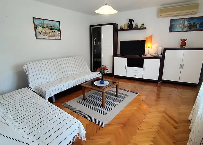 Vakantiehuis Holiday Home Krnica