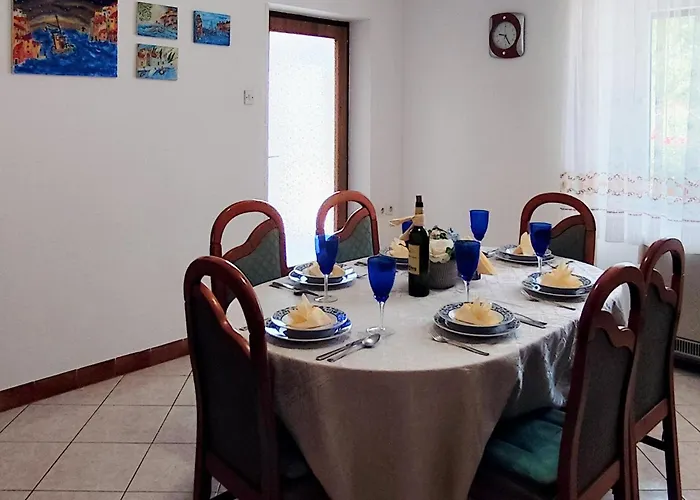 Vakantiehuis Holiday Home Krnica *