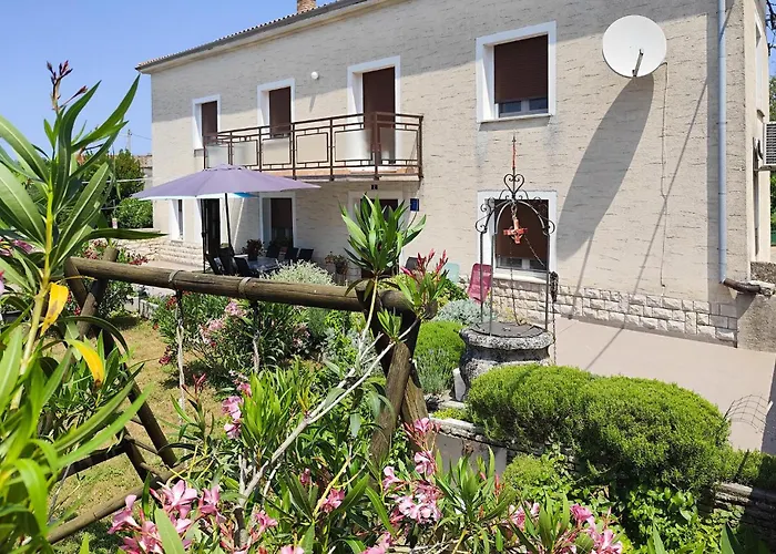 Vakantiehuis Holiday Home Krnica